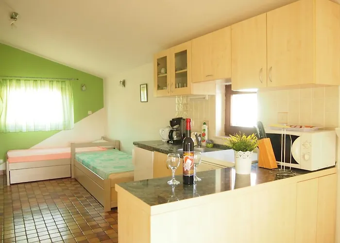 Bunari Apartments