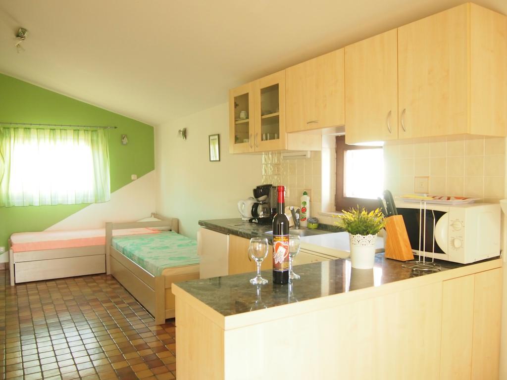 Apartment Bunari Tribunj (Sibenik-Knin)