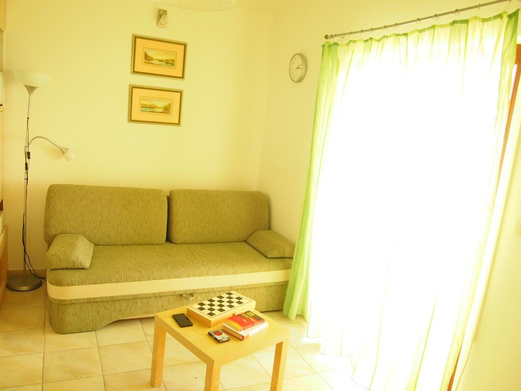 Bunari * Tribunj (Sibenik-Knin)