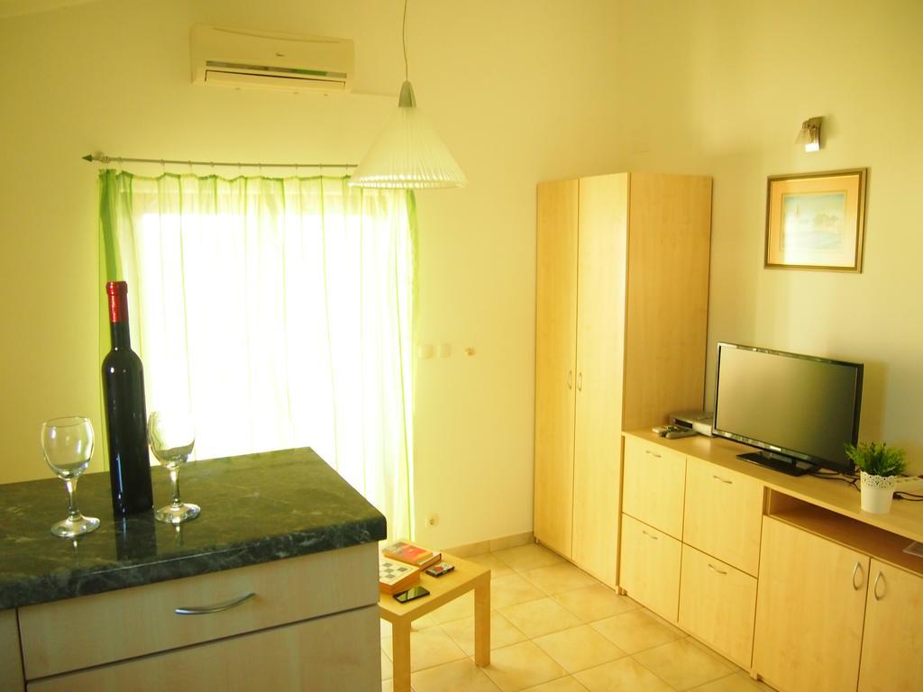 Apartment Bunari